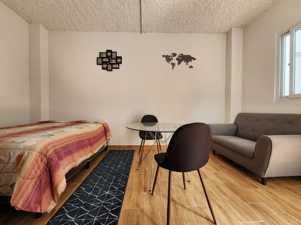 Apartamentos Urban Village / Zona 1